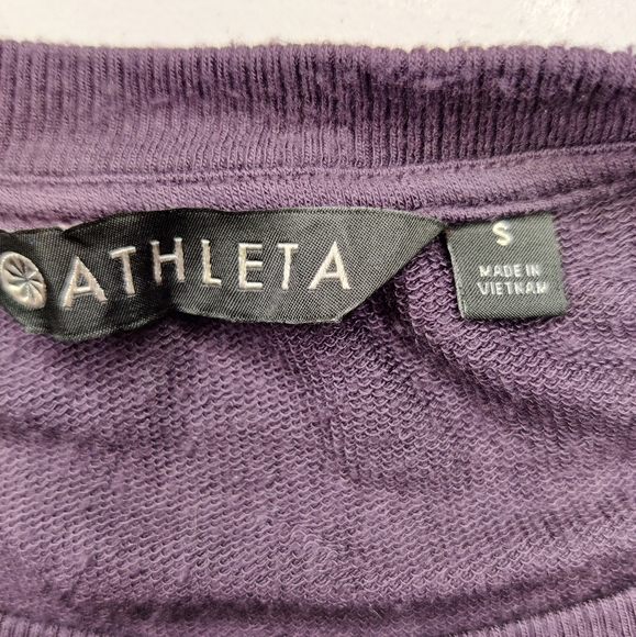 Athleta Purple long sleeve shirt size S - Picture 3 of 3